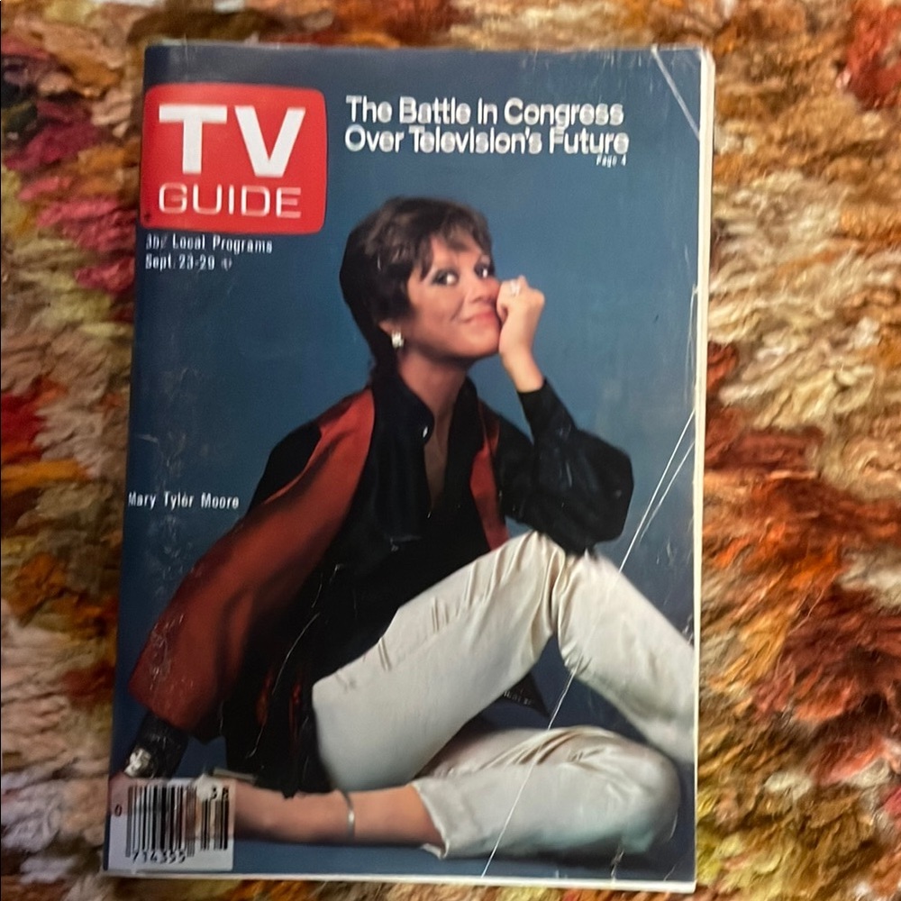 Vintage 1978 TV Guide featuring Mary Tyler Moore